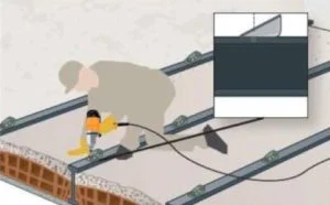 connettore-acciaio-avvitato-centrostorico-posa-2