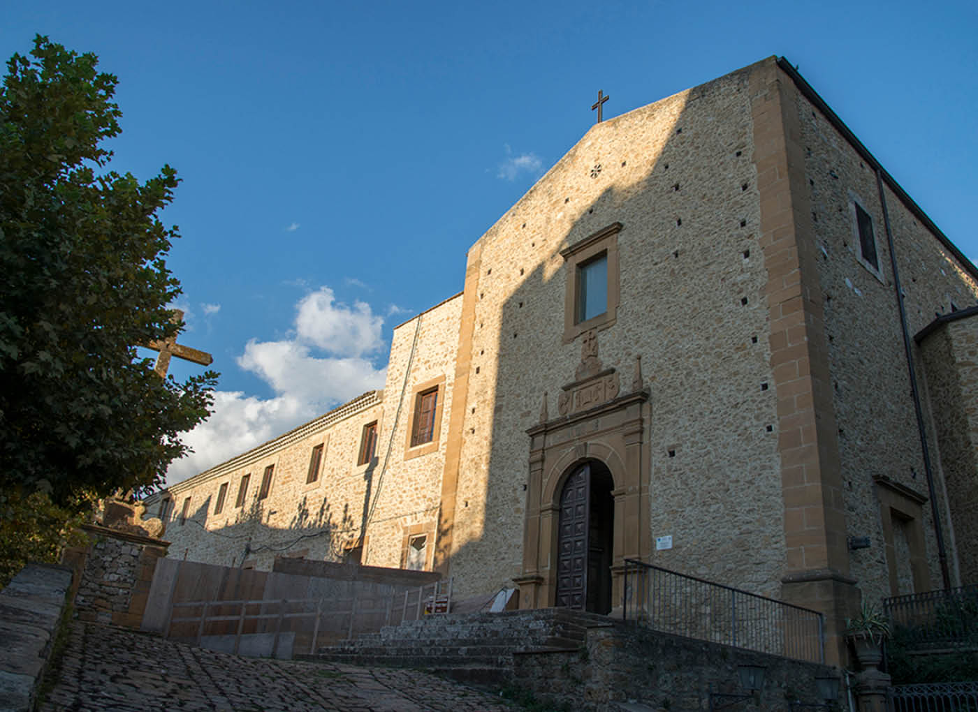 ex-convento-frati-minori-piazza-armerina-riempimento-volte