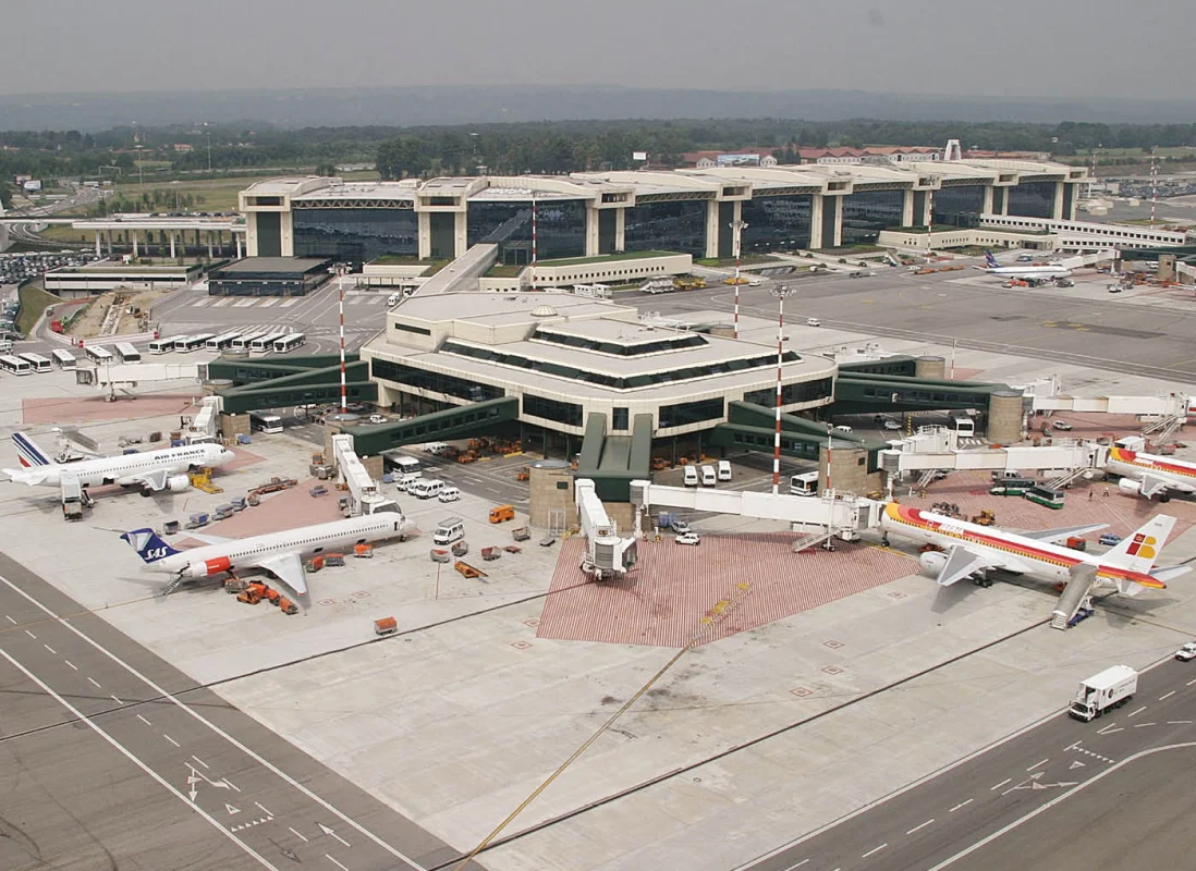 aeroporto-malpensa-giardino-pensile-agrileca-lecagreen-1