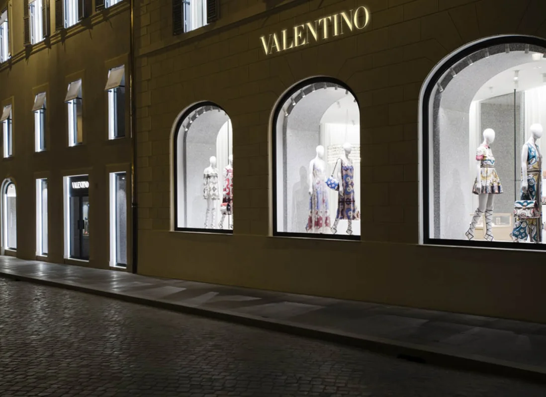 I calcestruzzi leggeri Leca<sup>®</sup> nel flagship store di Valentino a Roma