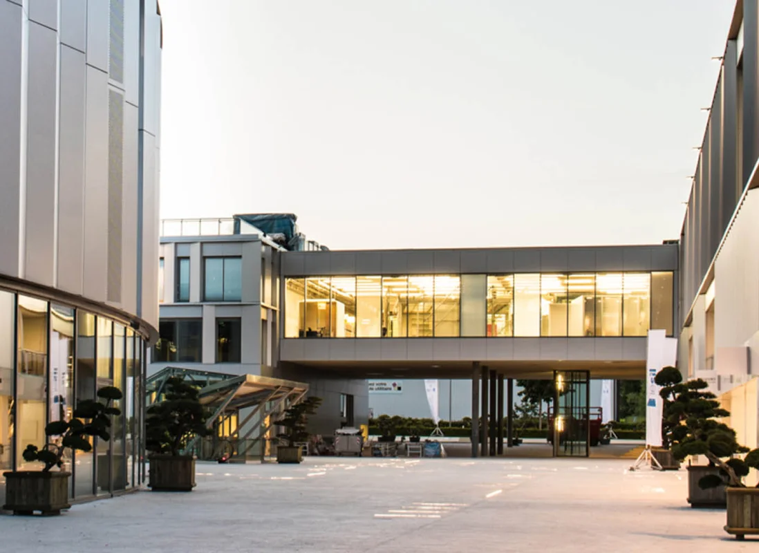 centro-commercial-ilife-etoy-alleggerimento