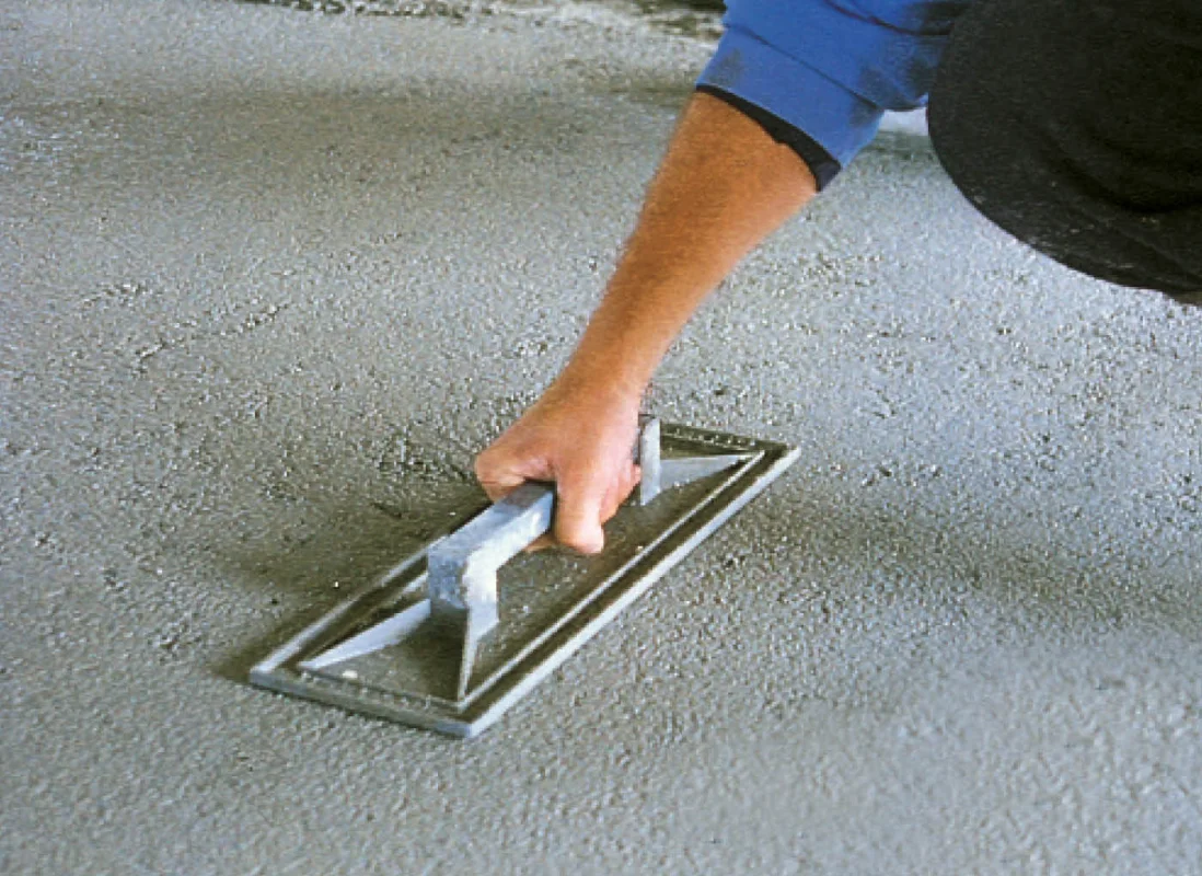 frattazzatura-mano-paris-2-P17-12