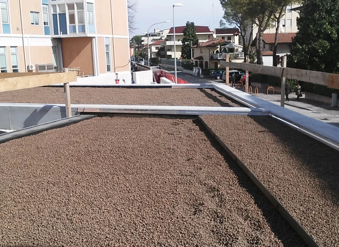 ospedale-pordenone-tetto-verde-lecagreen-6