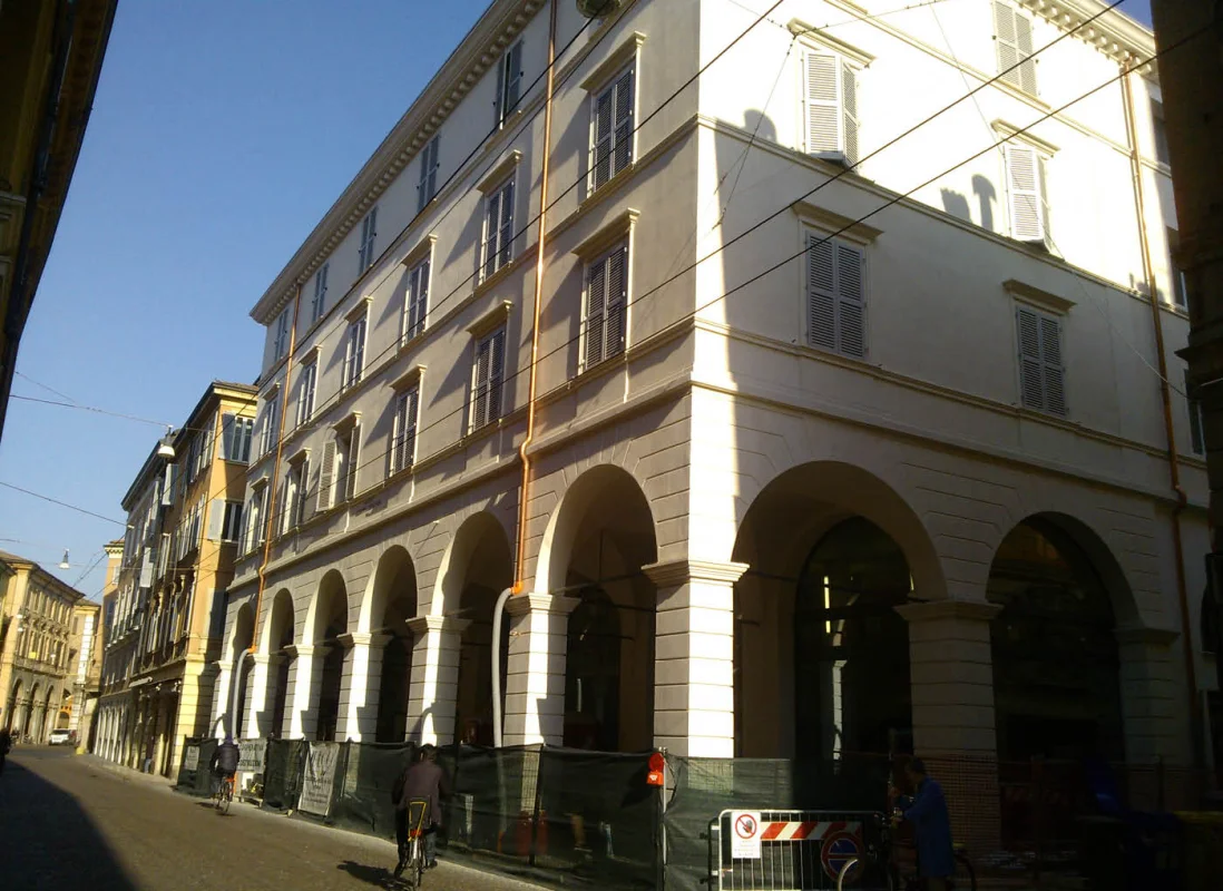 Palazzo Cremonini, Modena