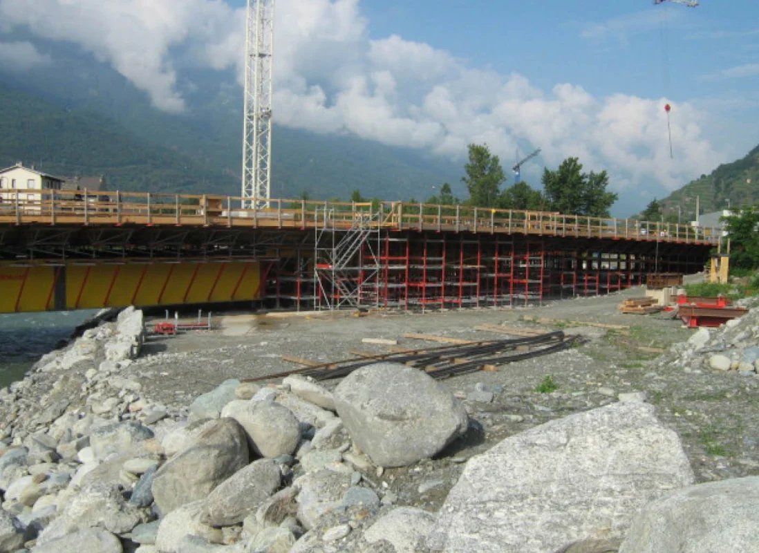 Ponte stradale sul fiume Mallero, Sondrio