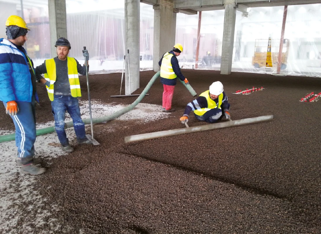 posa-termopiù-sfuso-edificio-industriale-AE1