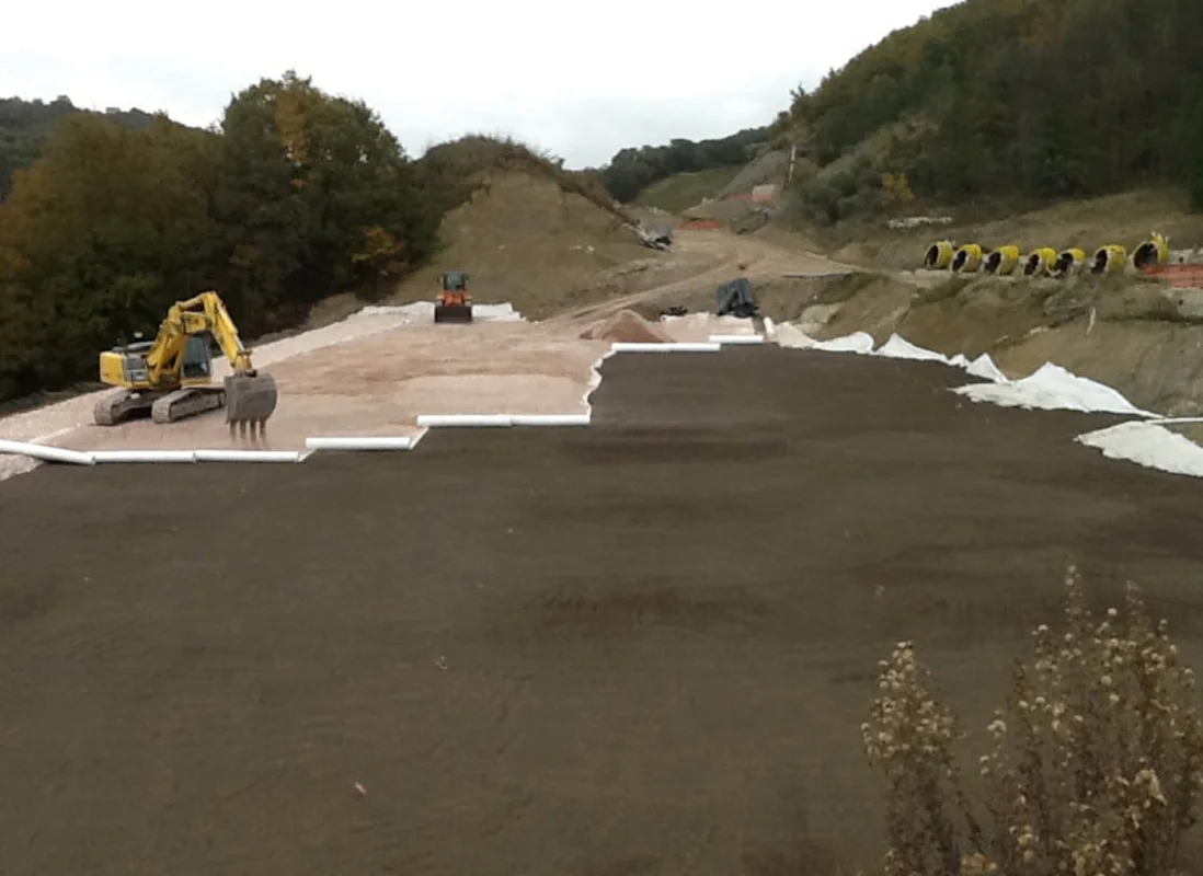 Rilevato stradale sulla Ss. 318 di Valfabbrica, PG