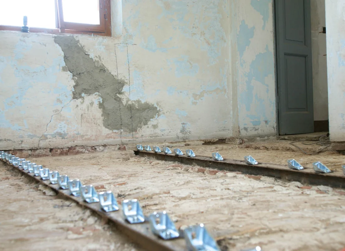 soletta-collaborante-connettore-centrostorico-acciaio-P31-5