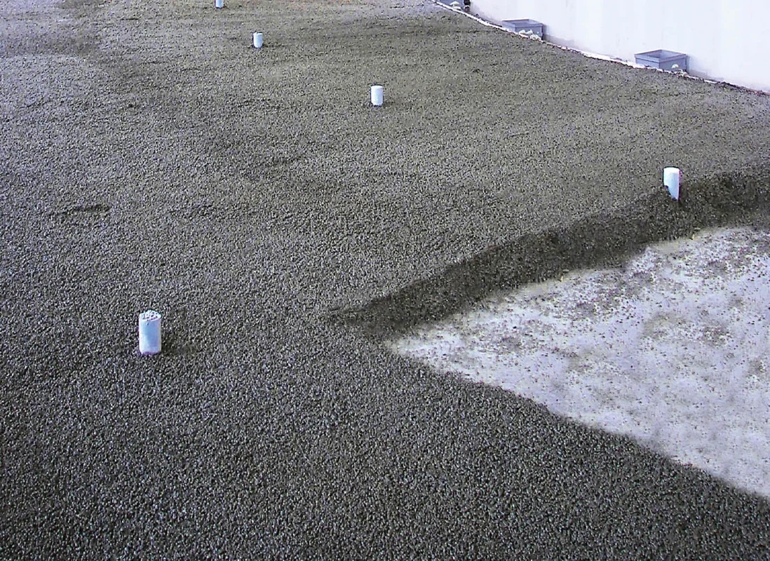 stesura-livellamento-lecacem-classic-P7-14