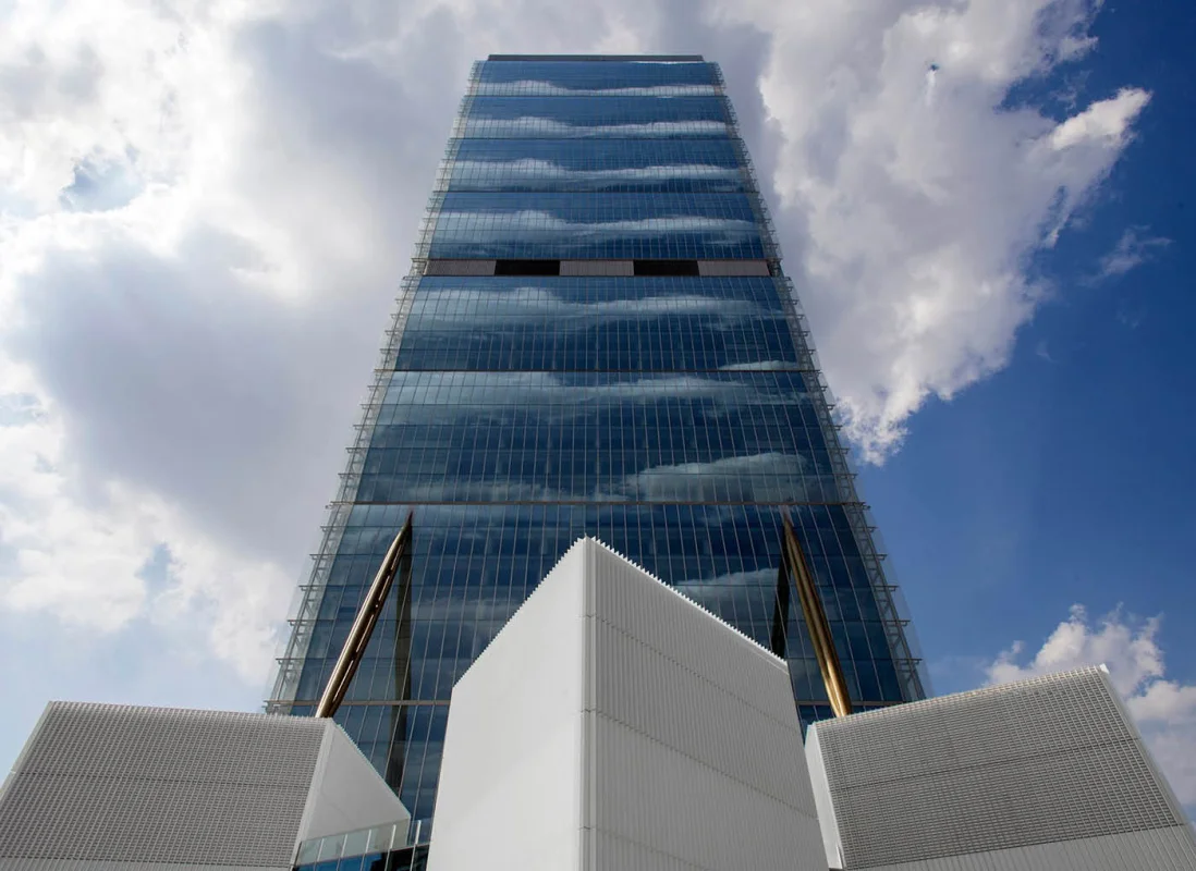 torre-isozaki-citylife-lecacem-classic-sottofonodi-2